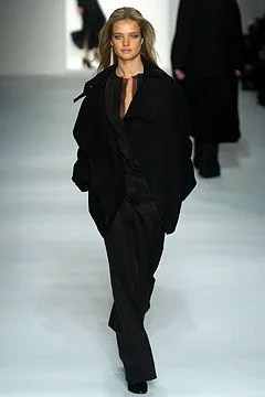 Look 18